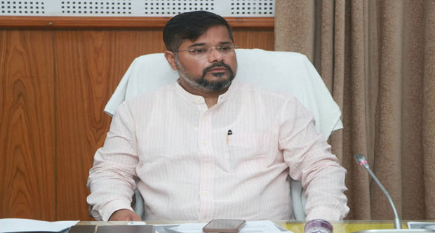 परिवहन मंत्री ने गति बढ़ाने के लिए किया इंफ्रास्ट्रक्चर प्रोजेक्ट्स का निरीक्षण